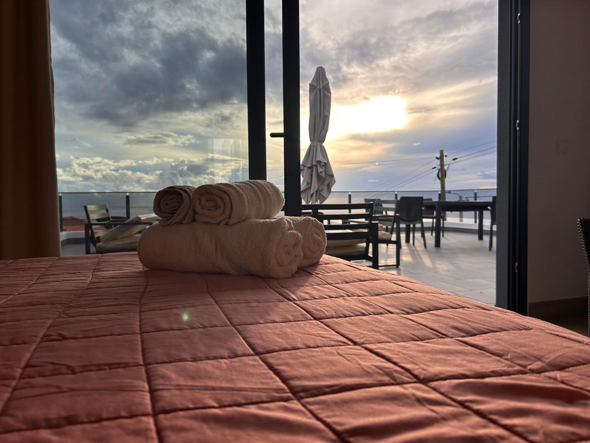 Calheta Ocean View Family Apartment - Air Condition Estreito Da Calheta Extérieur photo