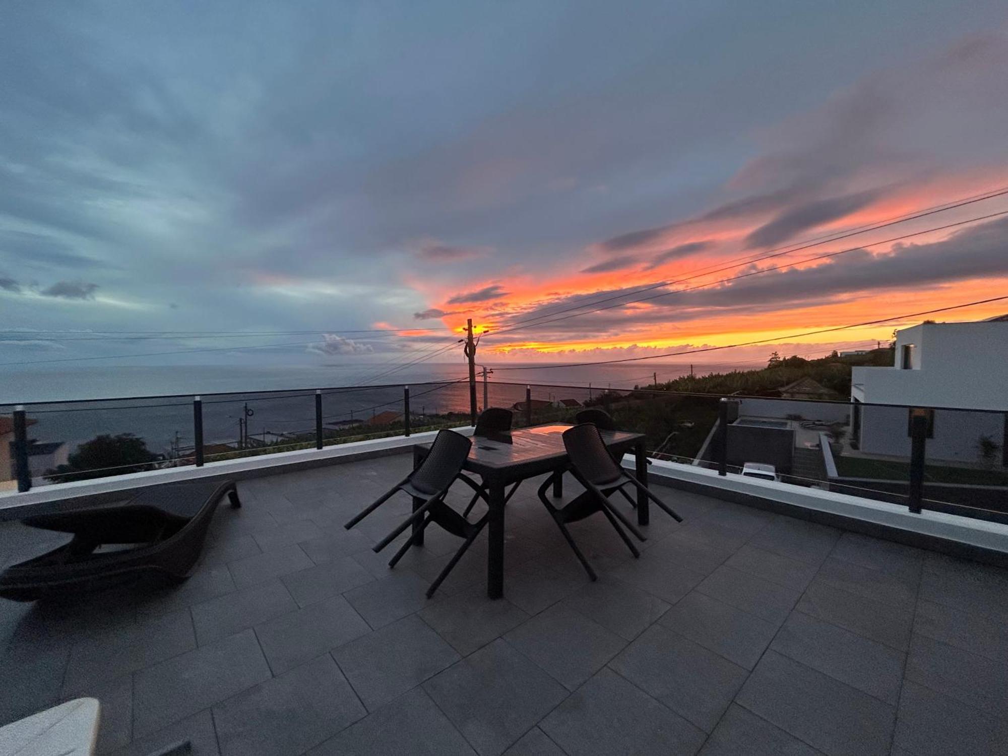 Calheta Ocean View Family Apartment - Air Condition Estreito Da Calheta Extérieur photo